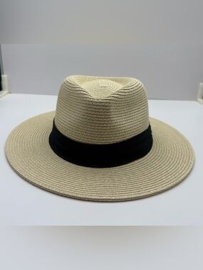 Wide Brim Straw Sun Hat in Natural with Black Band